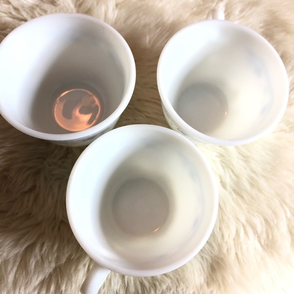 3 Vintage Pyrex Milk Glass morning Blue Mugs - Picture 5 of 8